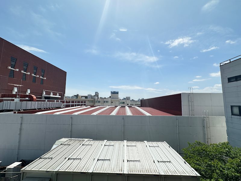 南向きにつき陽当たり良好です♪