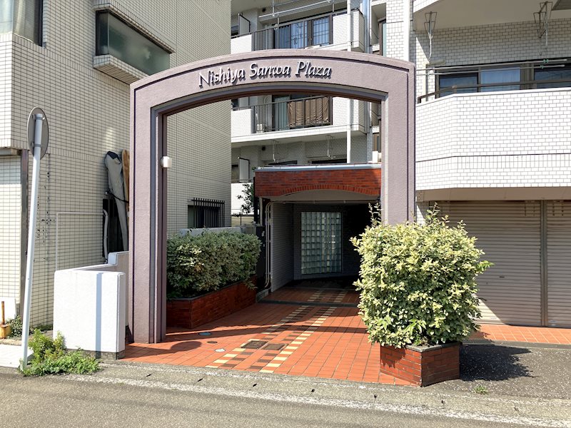 小学校徒歩9分、公園徒歩5分で子育て環境良好◎　