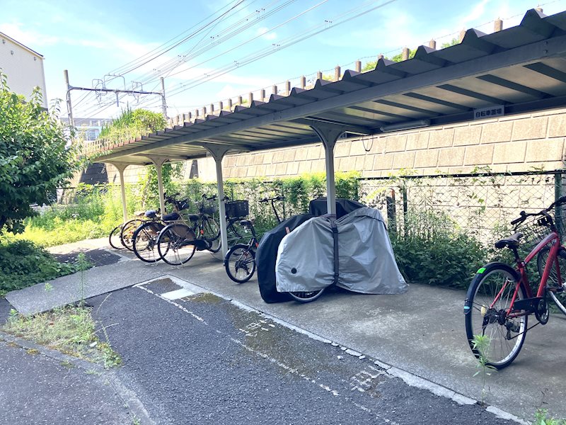 バイク置き場・駐輪場あり！