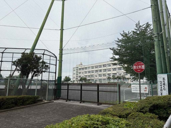 横浜市立東野中学校　徒歩8分