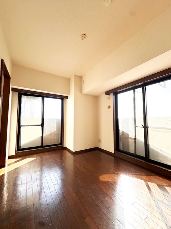 ＜洋室約6.7帖＞