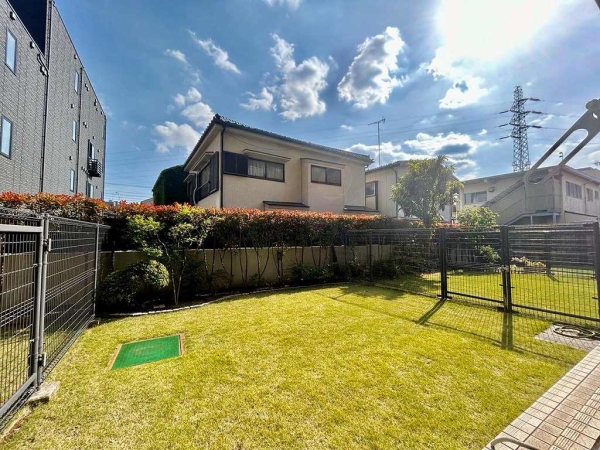 39.04㎡と広々とした専用庭