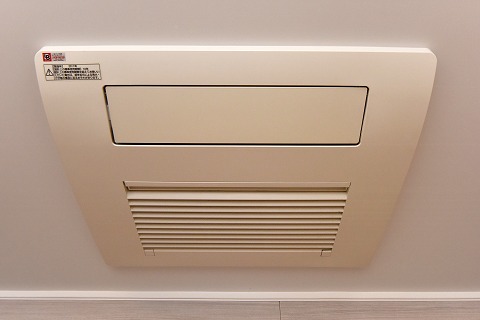 浴室換気乾燥機