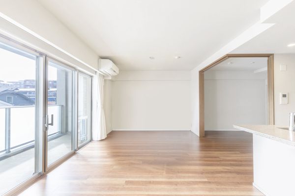 LD＋洋室約5.0帖※空室リフォームCGにCG家具等を配置。リフォーム費用は価格に含まず。現況引渡し