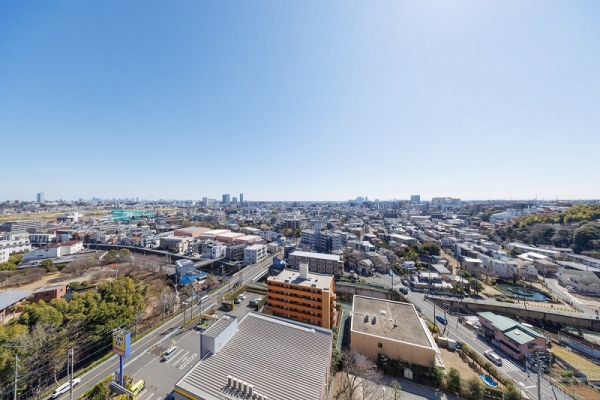 久地円筒噴水も望む事が出来る眺望。