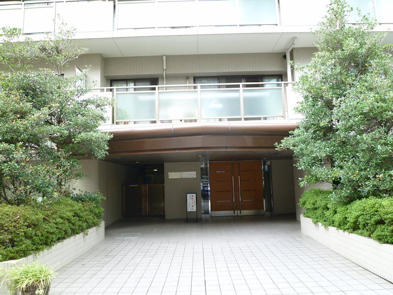 【エントランス】