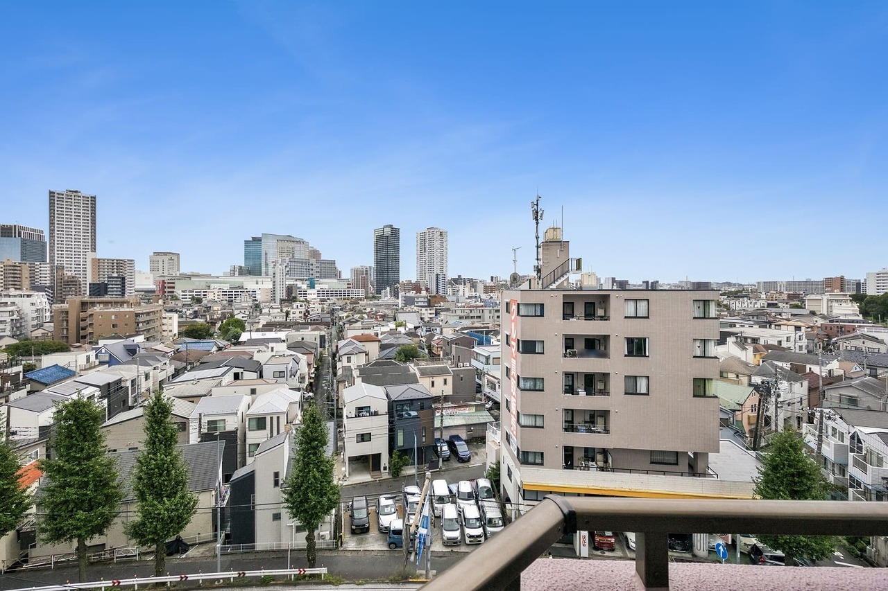 【住戸からの眺望写真】晴れた日には、気持ちの良い広い青空が楽しめます。※眺望は将来にわたって保証するものではありません。※CG加工処理をしています。