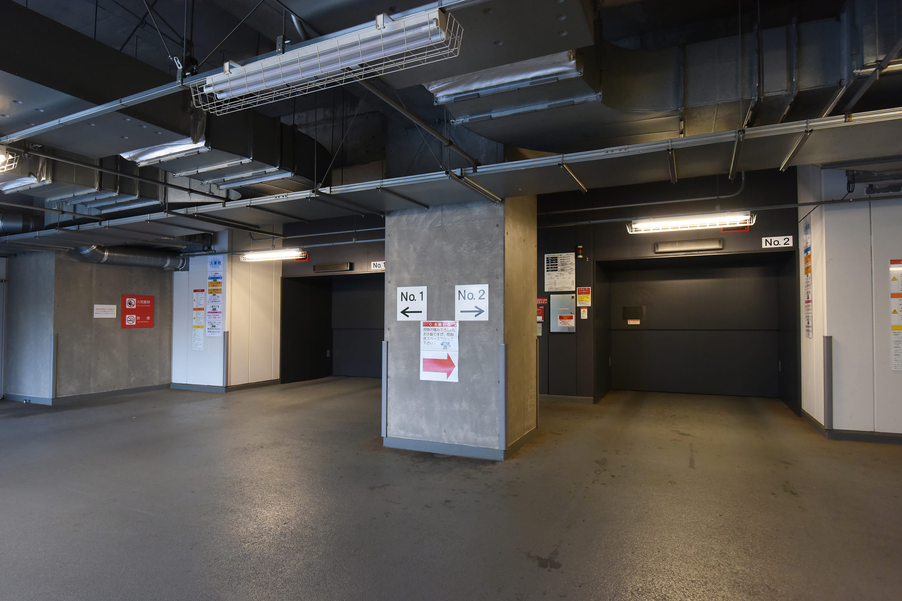 敷地内駐車場。最新の空き状況はお問合せ下さい。