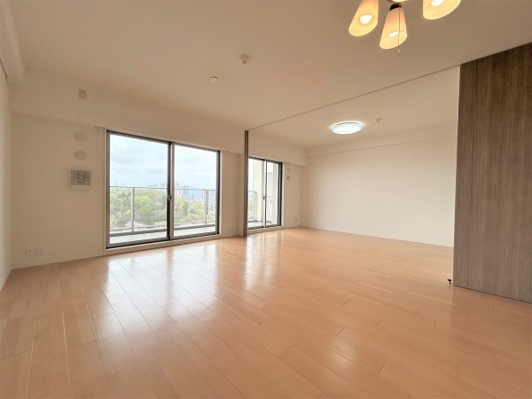 南西向きで明るい住まい