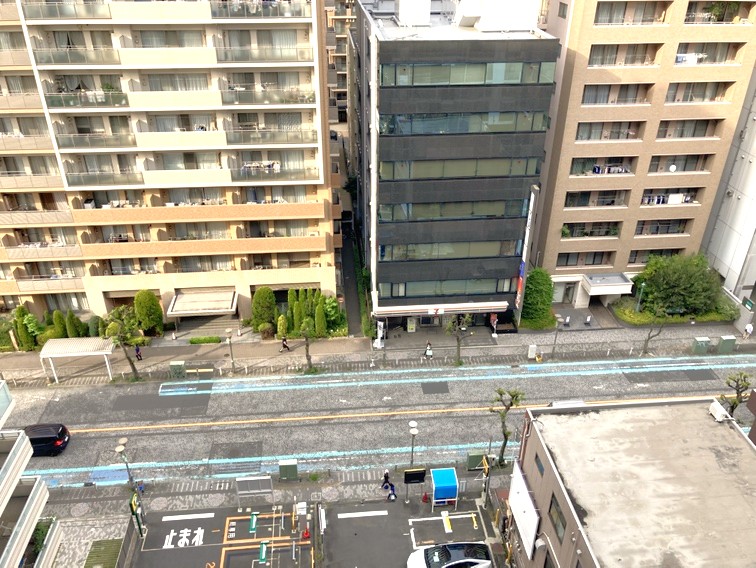 【住戸からの眺望】周辺環境も併せてご案内させていただきます。実際の住環境をぜひ現地でお確かめください。※眺望は将来に渡って保証するものではありません。