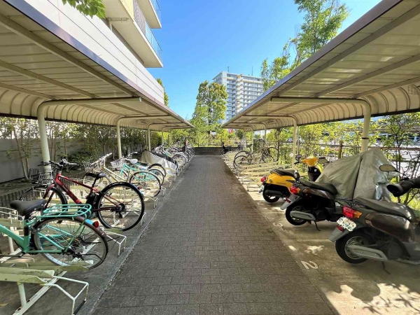 敷地内駐輪場、バイク置場