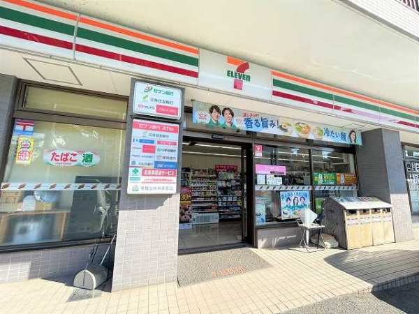 セブンイレブン川崎百合ヶ丘店　徒歩5分