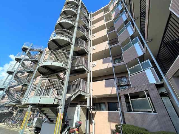 セキュリティの充実した新耐震基準マンション