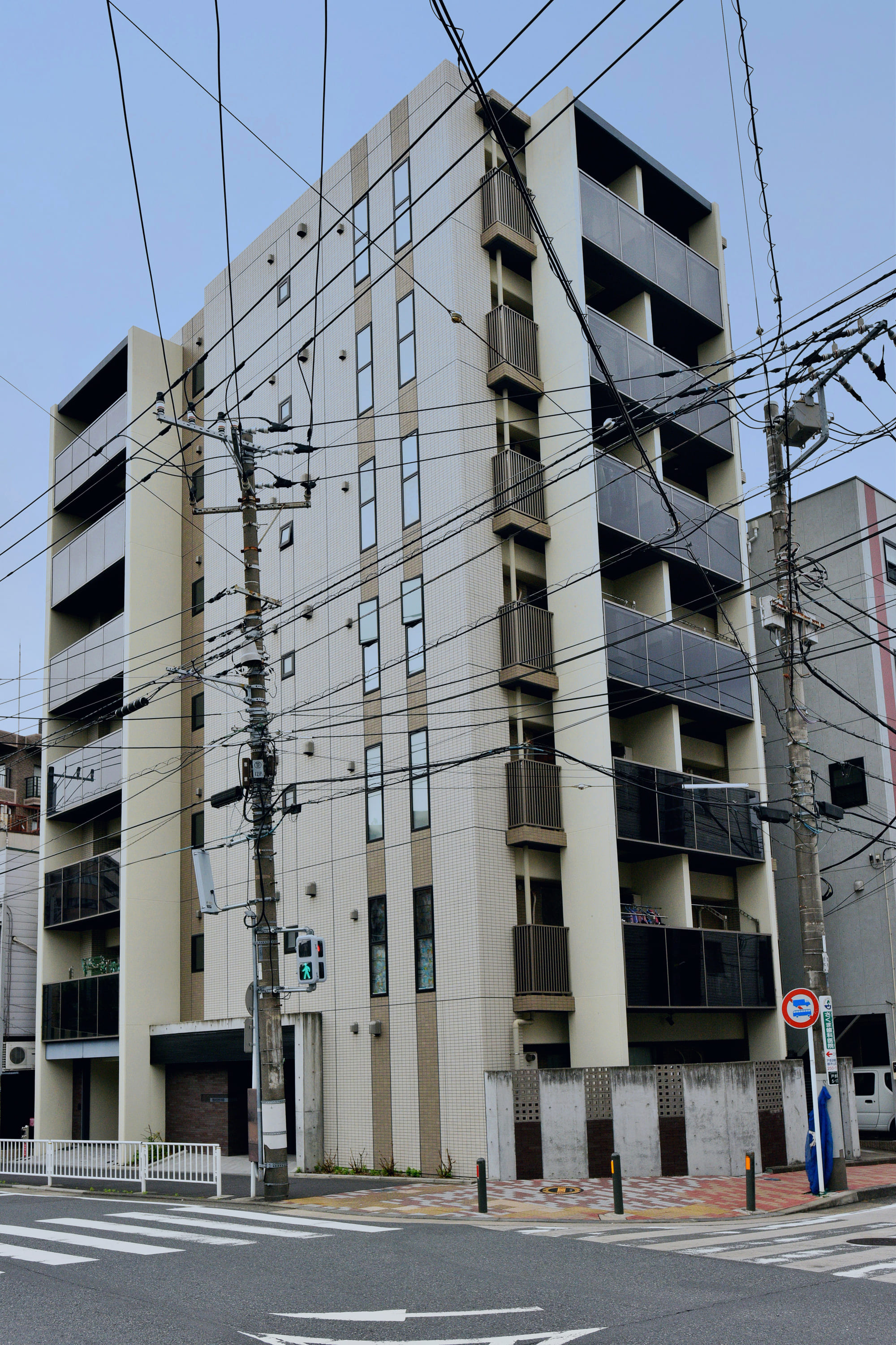 複数路線利用可能で通勤や休日にも嬉しい住環境。
