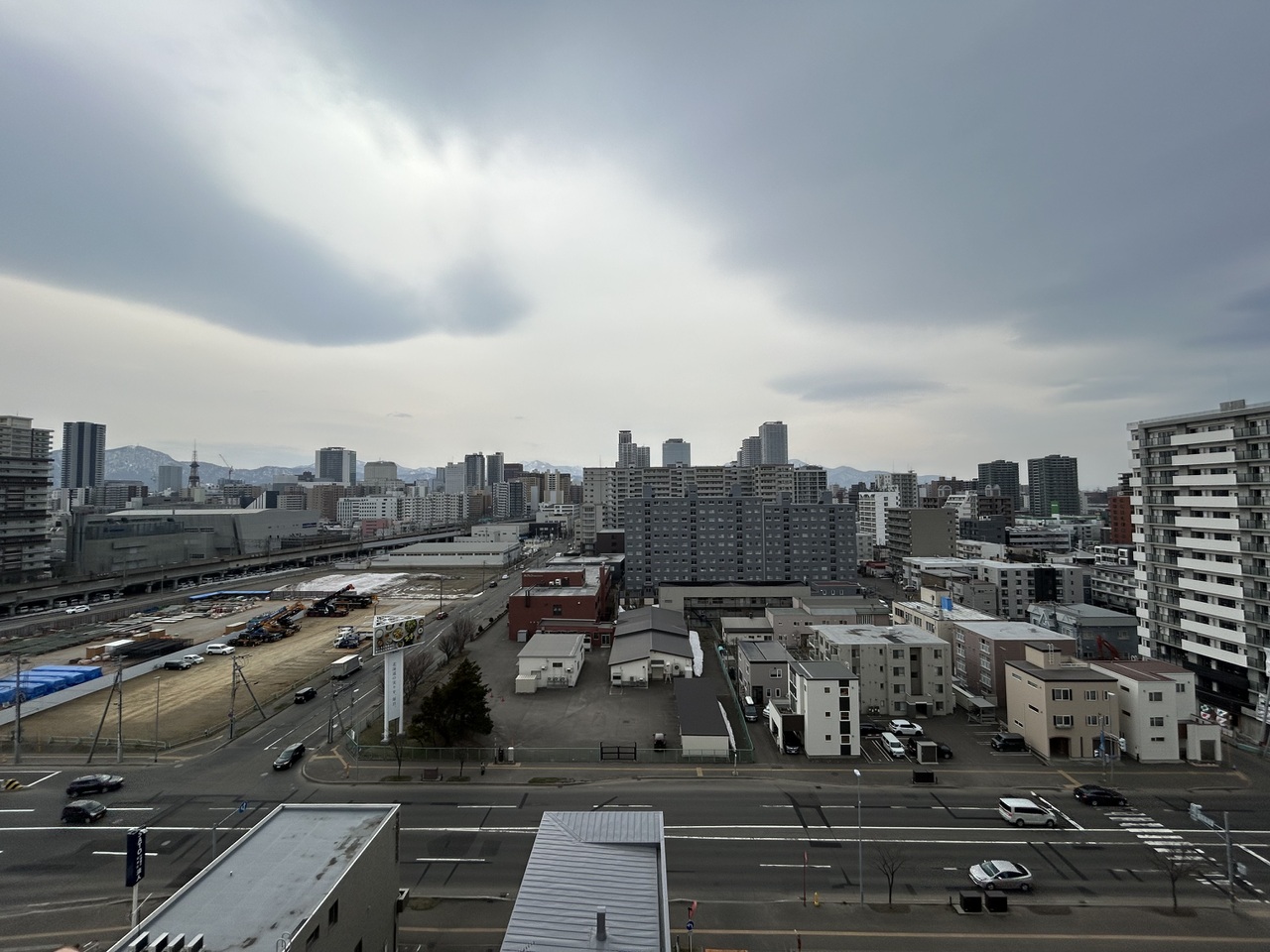 西側バルコニーからの眺望