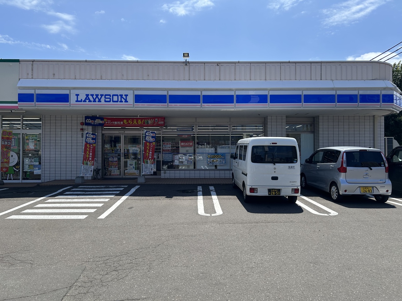 ローソン札幌北12東十七丁目店 / 徒歩8分(約630m)