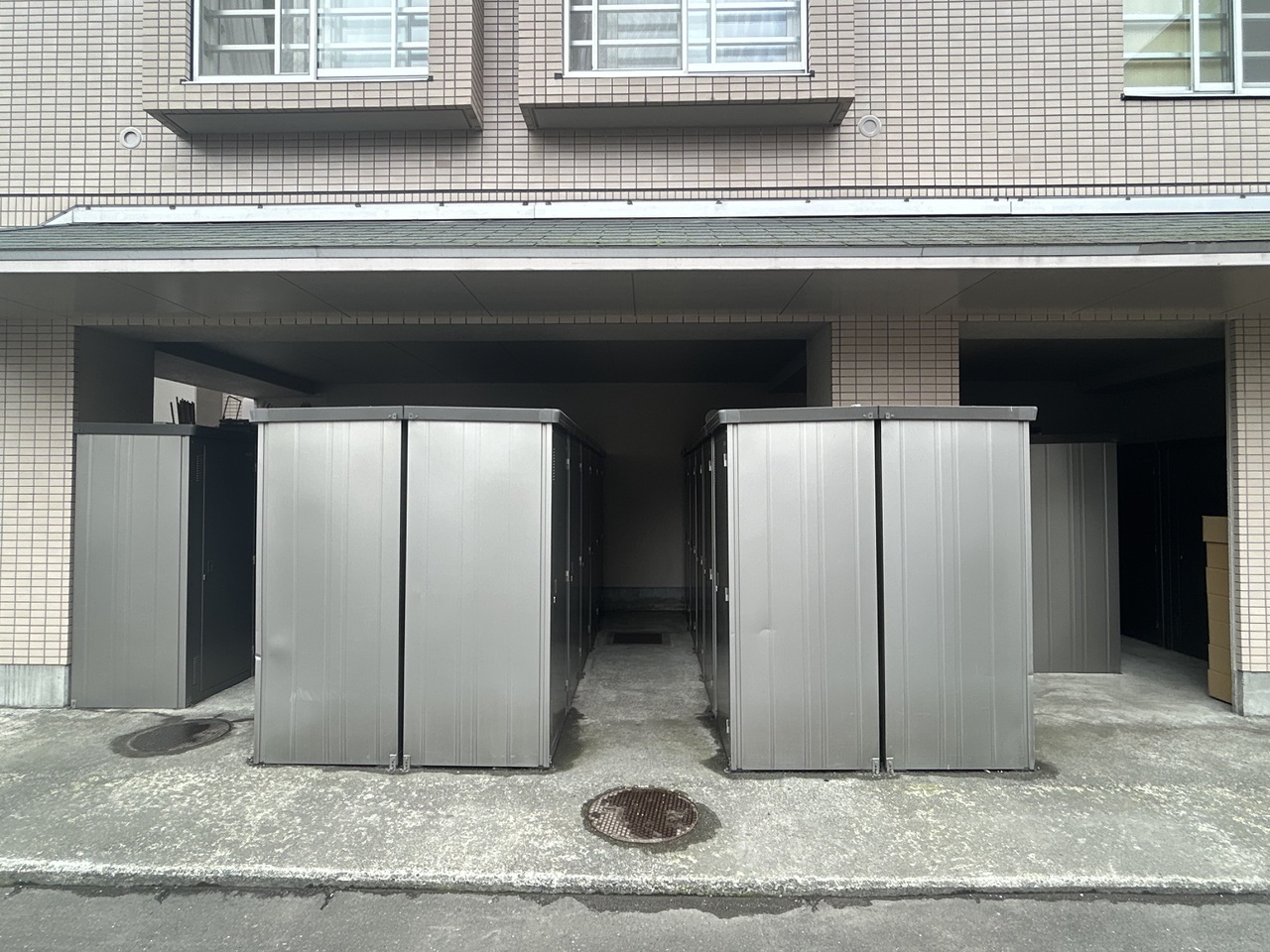 トランクルームの利用も可能です。季節物の収納等、様々な用途に活用できそうです。