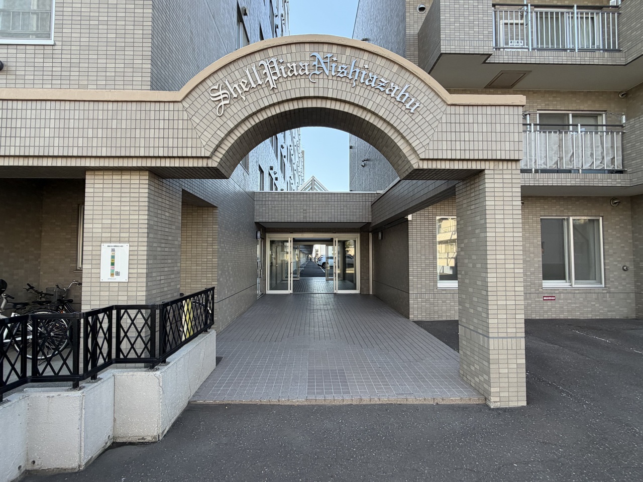 物件エントランスです。