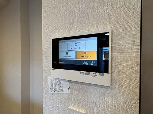 カラーモニター付きオートロックシステム