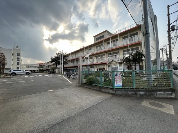 市立福岡小学校徒歩　約350m
