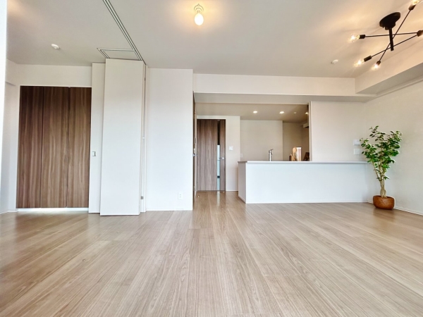 床暖房付のリビング