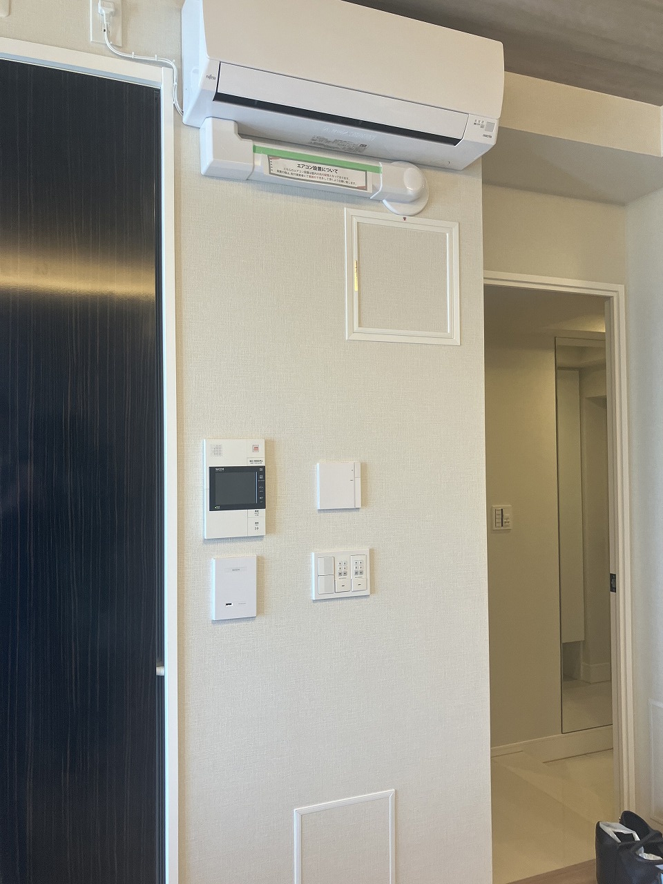 【エアコン】全居室にエアコンが設置され、入居後すぐに快適な温度で過ごせます。転居時の初期費用も抑えられそうです。