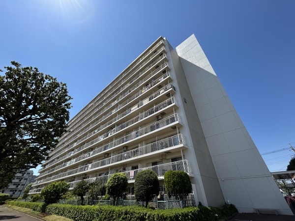 別角度からの外観です