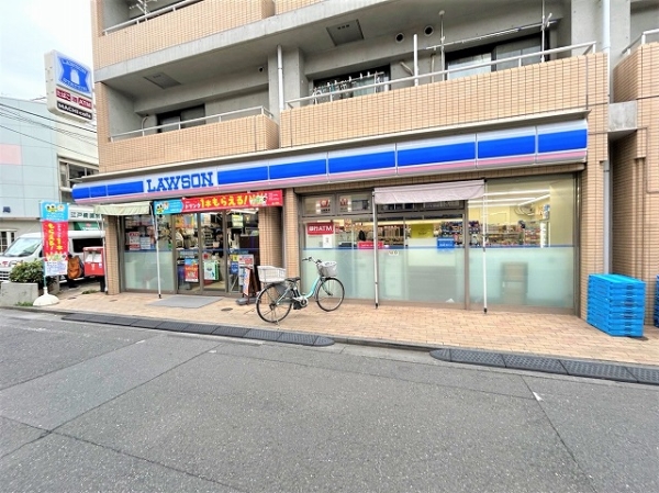 ローソン巣鴨江戸橋通店まで徒歩5分（約350ｍ）