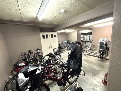 駐輪場