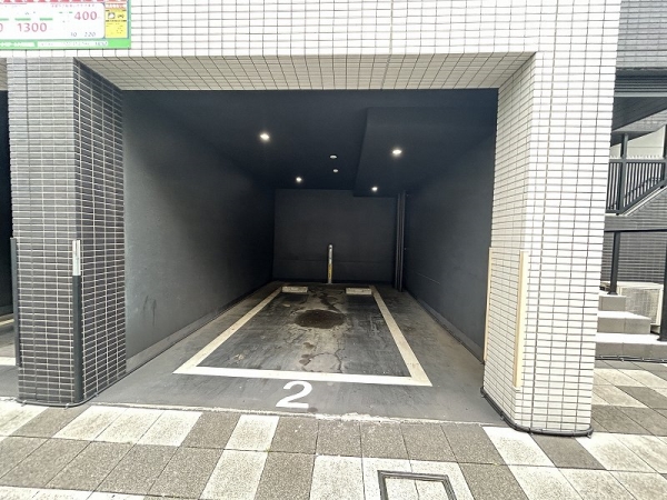 敷地内時間貸し駐車場