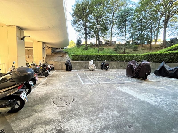 バイク置場