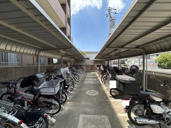駐輪場