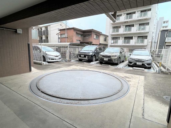 敷地内駐車場