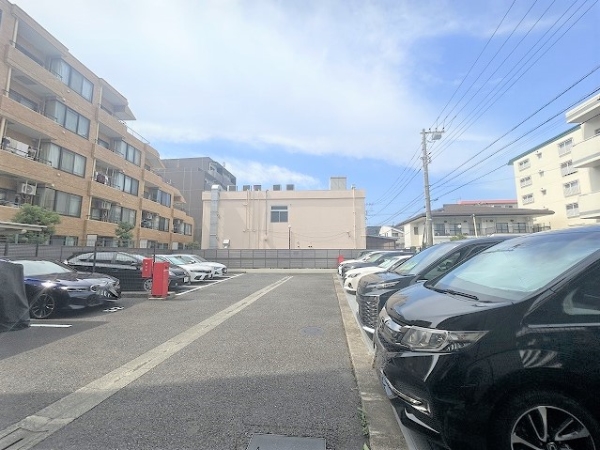 敷地内駐車場