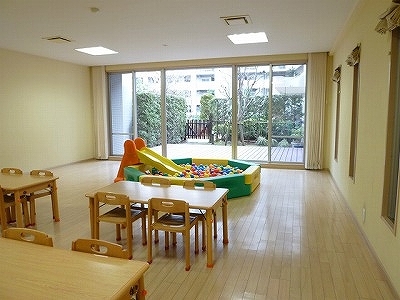 オートロック内の共用キッズルーム
