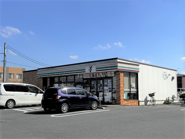 セブンイレブン上尾本町東店：約１２０ｍ