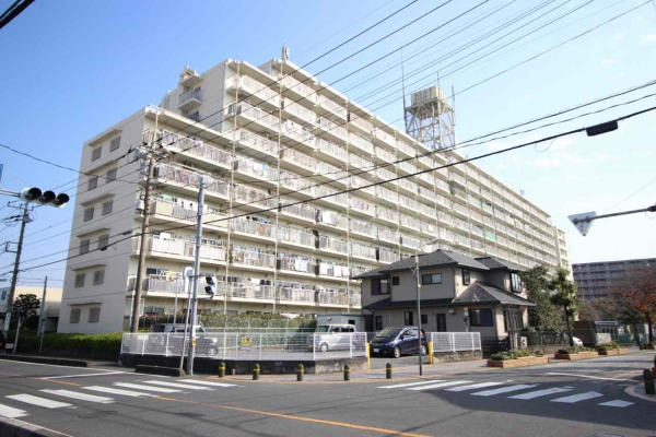 総戸数293戸のビッグコミュニティマンションです