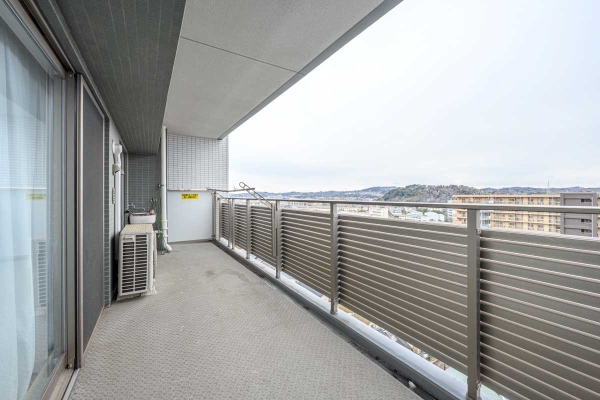 バルコニーは奥行最大2mあり、広々とお使いいただけます