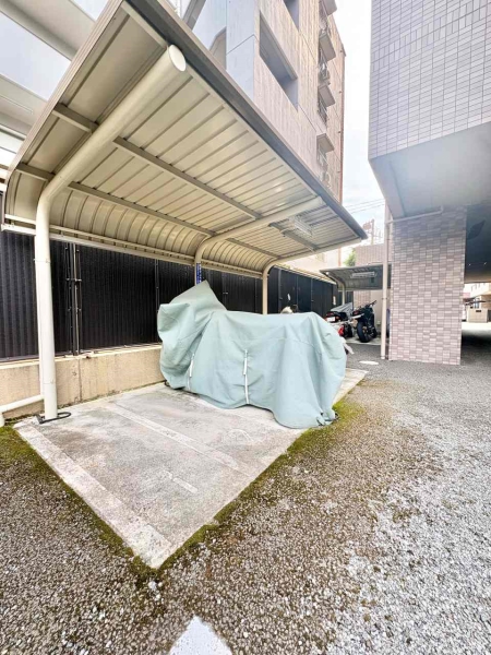 バイク置き場