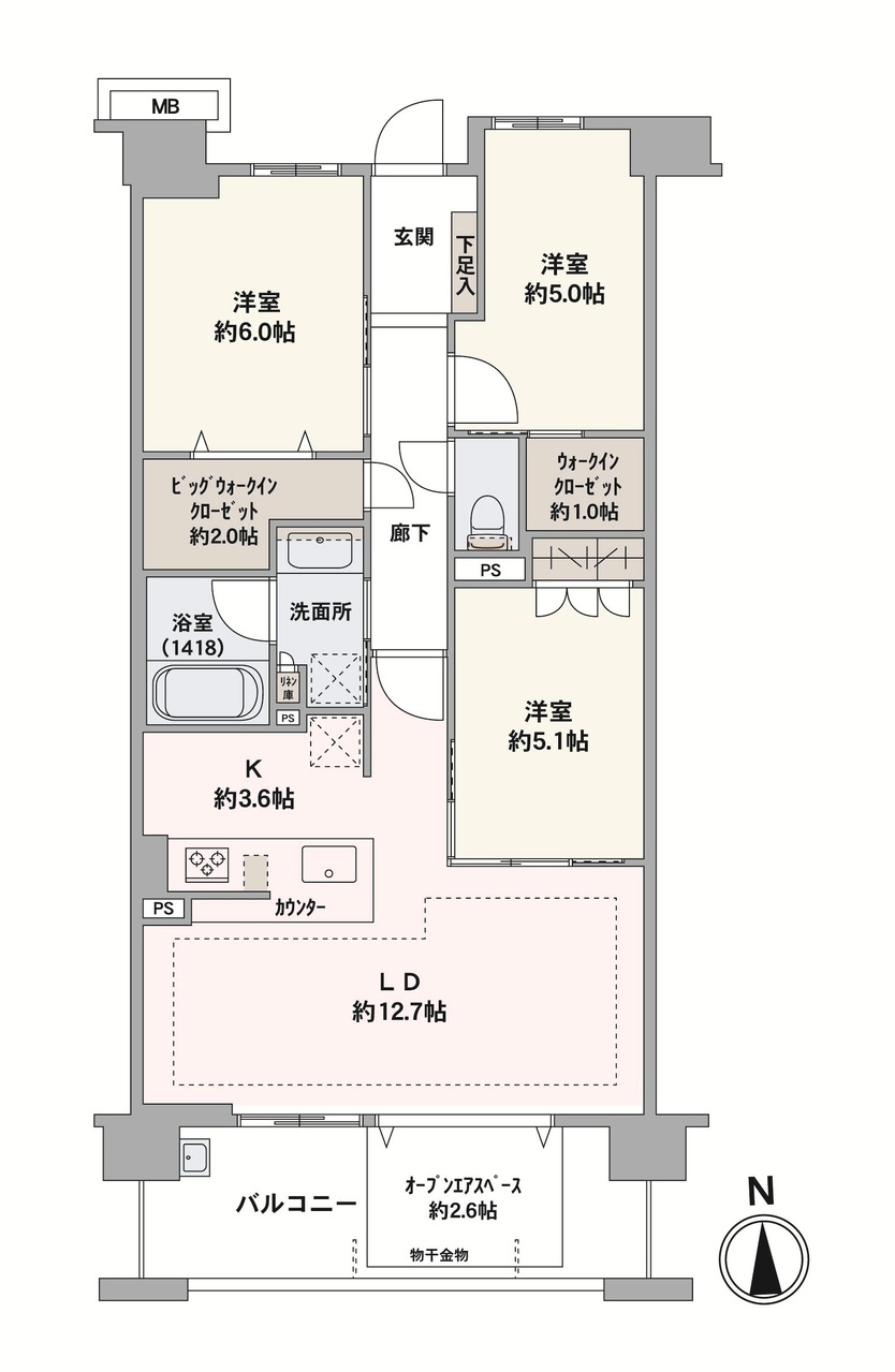 地上7階建の3階部分に位置した、3LDKの住まい。南向きバルコニーから心地よい陽光が差し込みます。オープンエアスペース付き。浴室は1418サイズです。