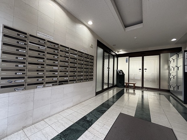 お手入れの行き届いたエントランス