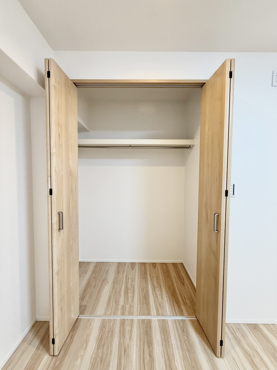 各居室に収納完備◎