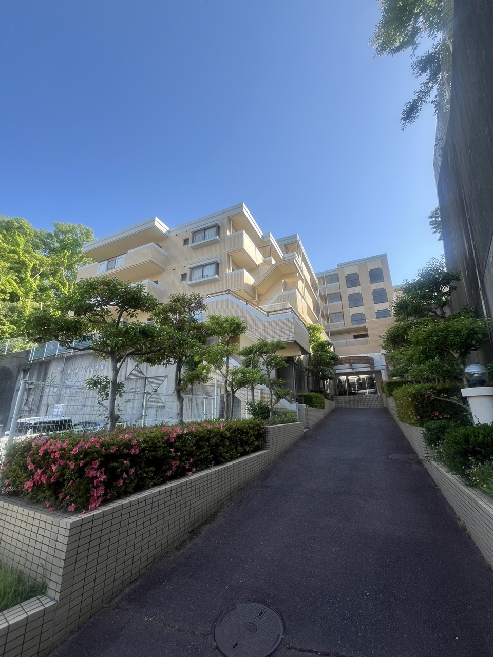 1990年築マンション「東峰マンション香住ヶ丘」の7階部分のお部屋です。