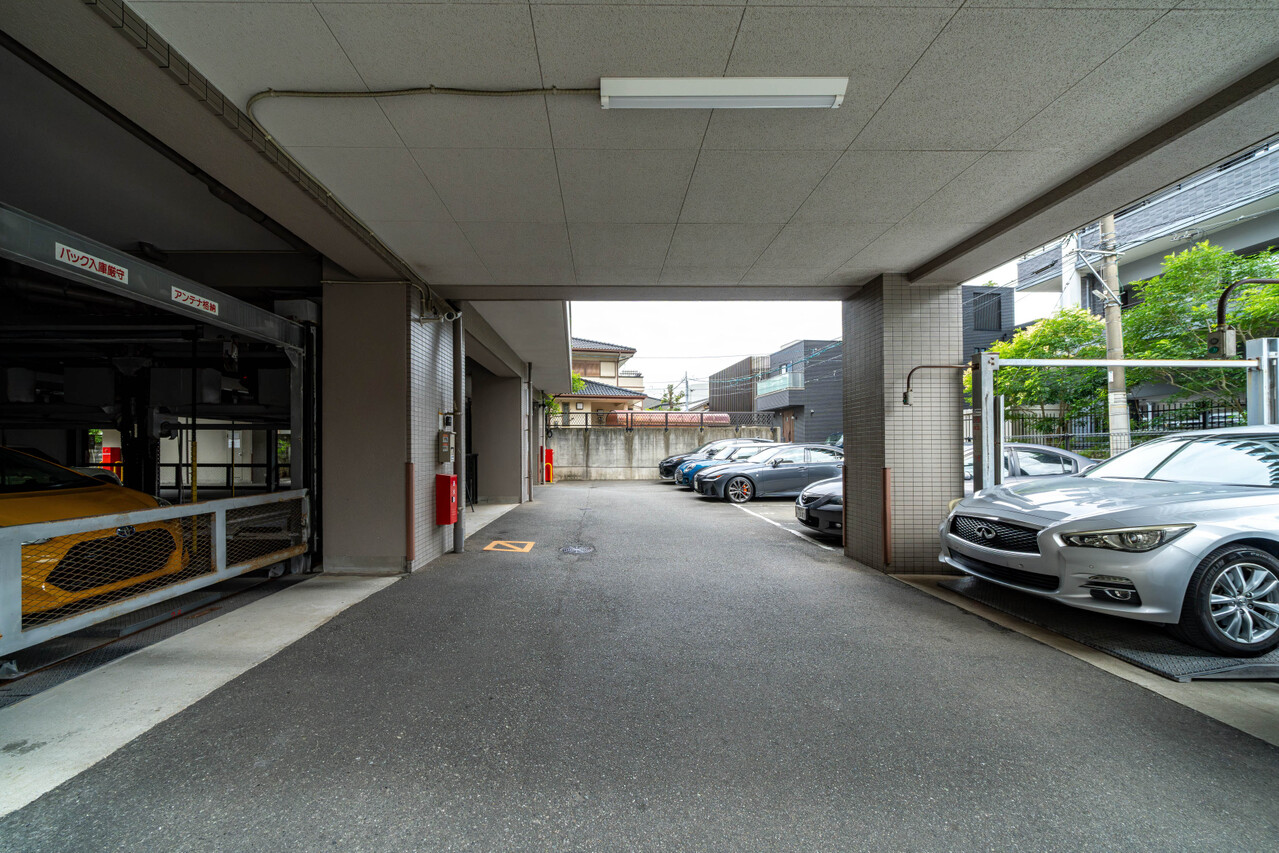 共用部駐車場