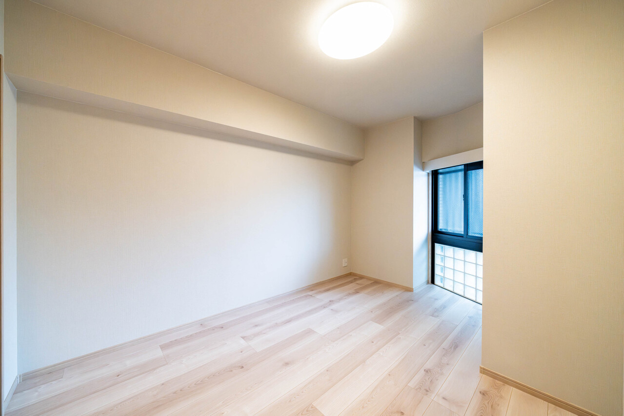 約6.2帖洋室です。全居室に収納があり、お部屋のスペースを有効的に使えます。