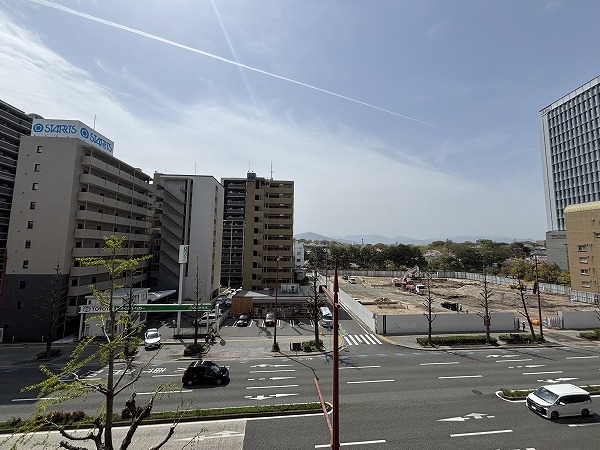5階部分南西向きにつき、眺望・通風陽当り良好です