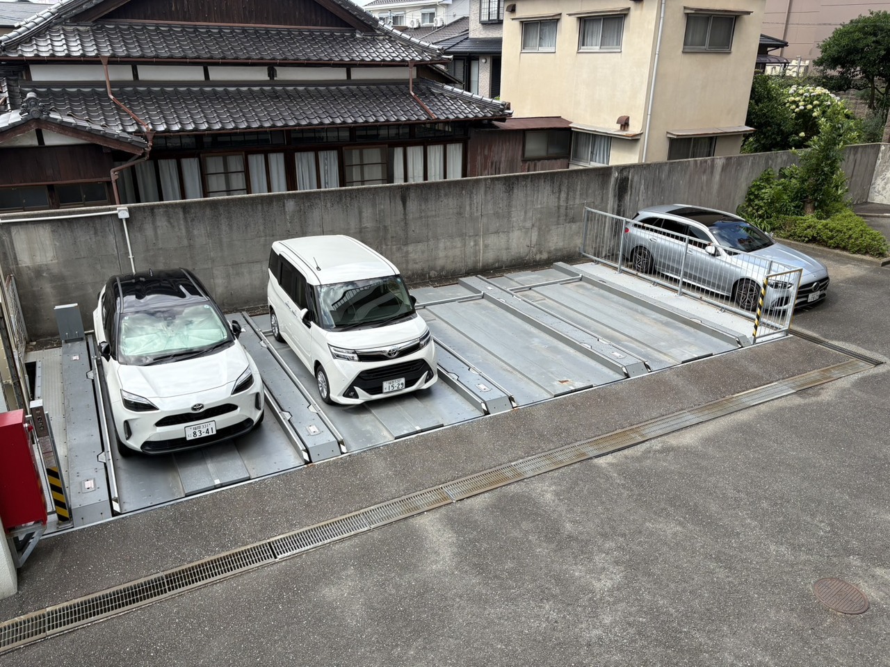 機械式駐車場※最新の使用料金や空き状況など、詳細につきましてはお問い合わせください。