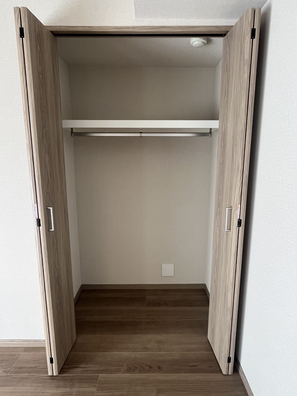 収納が豊富なので、お部屋の中をスッキリと整理整頓出来ます。