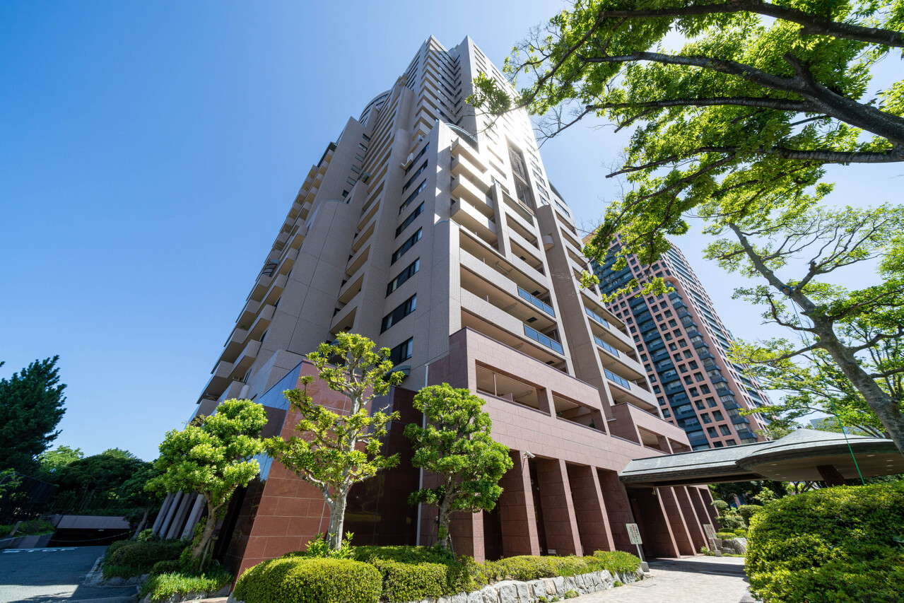 地上25階建地下1階のマンションです。