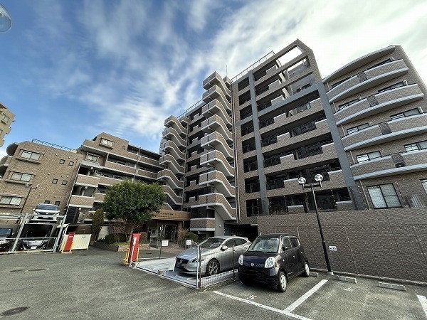 1997年築、総戸数57戸のマンション